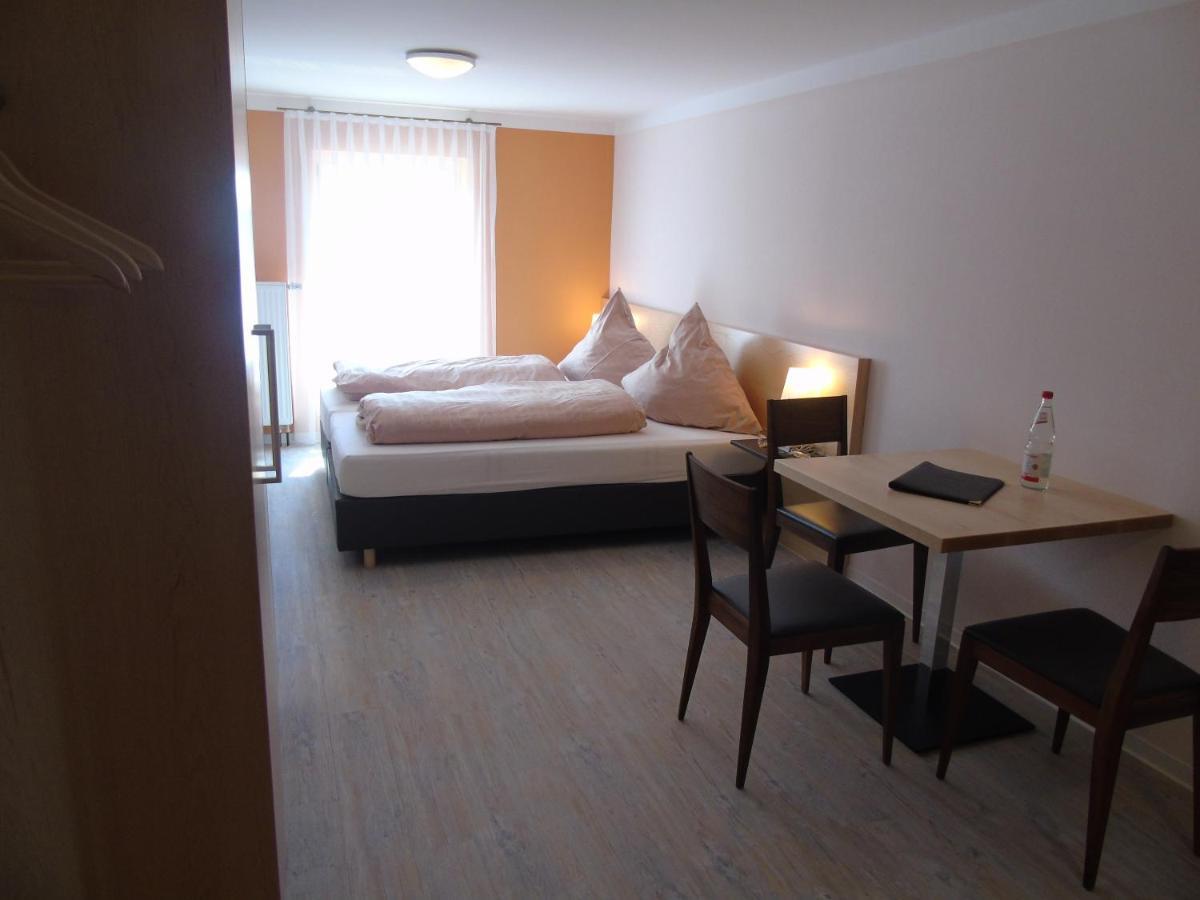 Wein- Appartements Borth Bretzfeld Zimmer foto